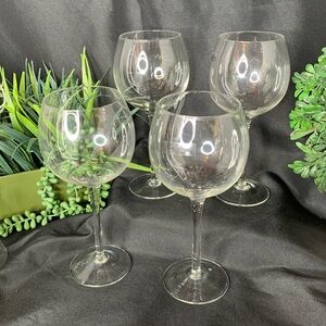 Set of 4 Luigi Bormioli “Gallerie” wine glasses / goblets